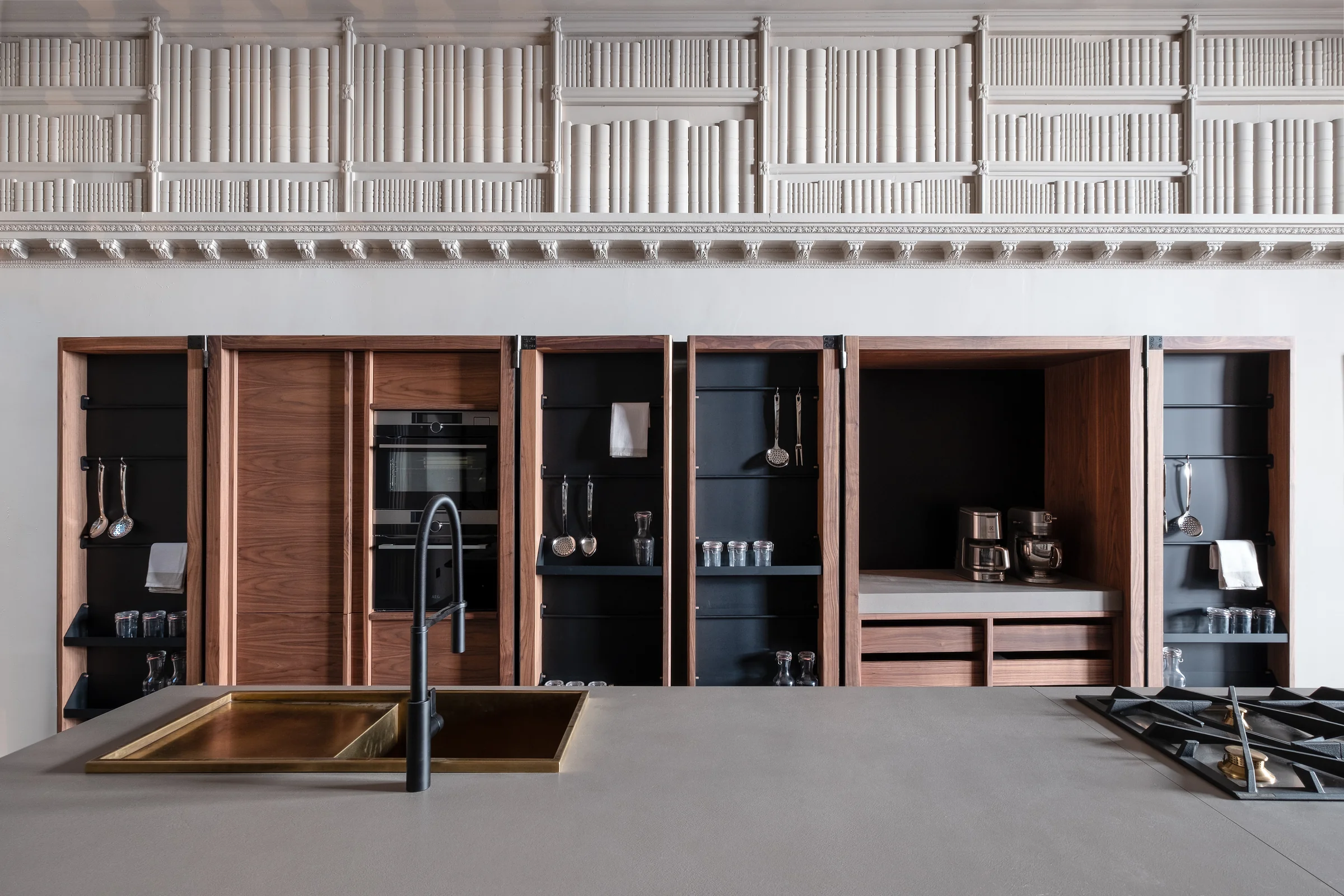 Canossa kitchen by SCIC Italia